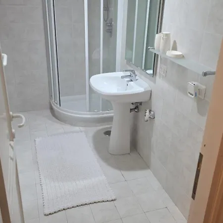 Casa Venerina Vicino Al Centro * Rome